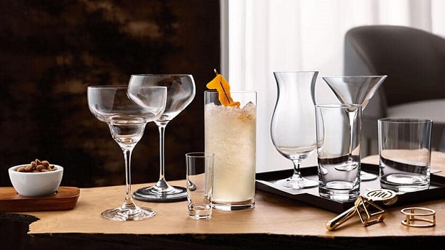 Glassware and Drinkware